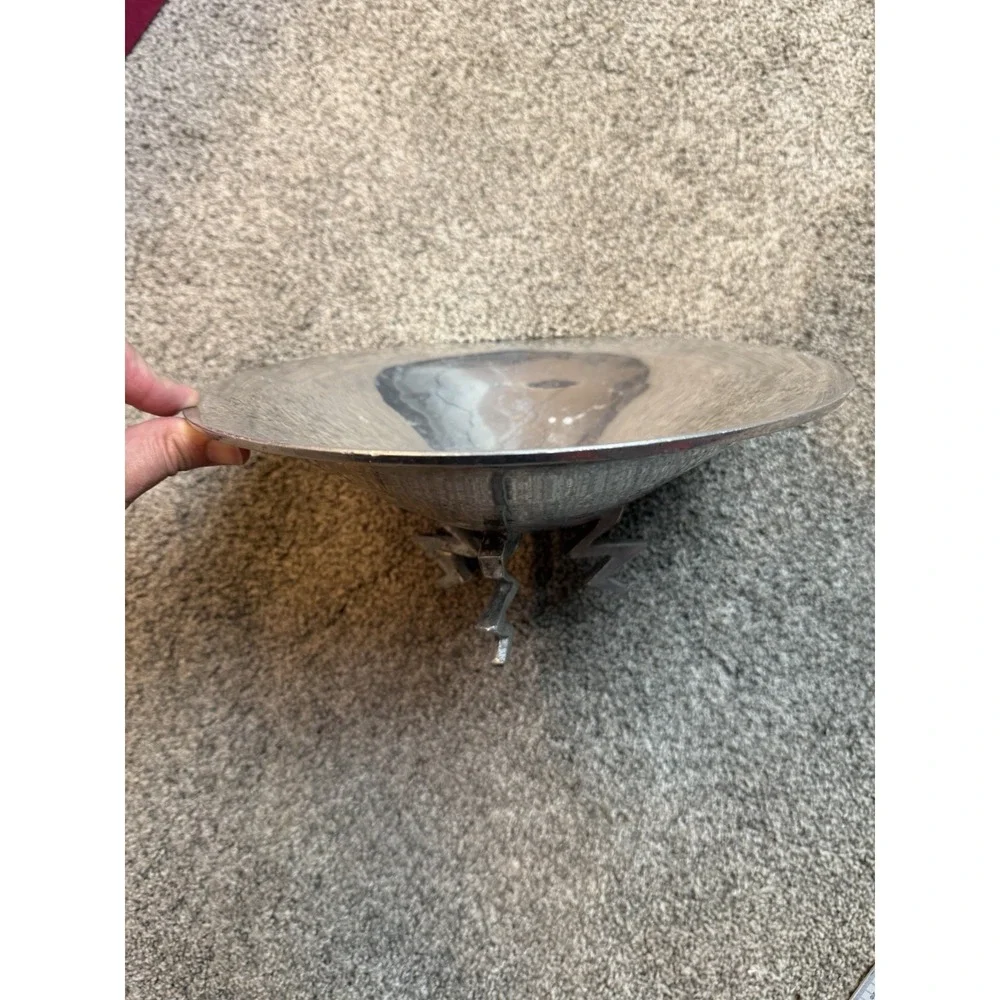 Escapade Paris Modern Zig Zag Metal Fruit Salad Bowl